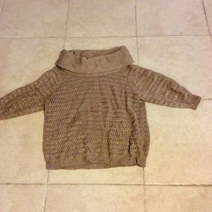 💜BOGO SALE💜 Tan and gold light weight sweater.